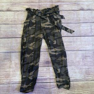 NWOT | Rewash | camo print pants | size M
